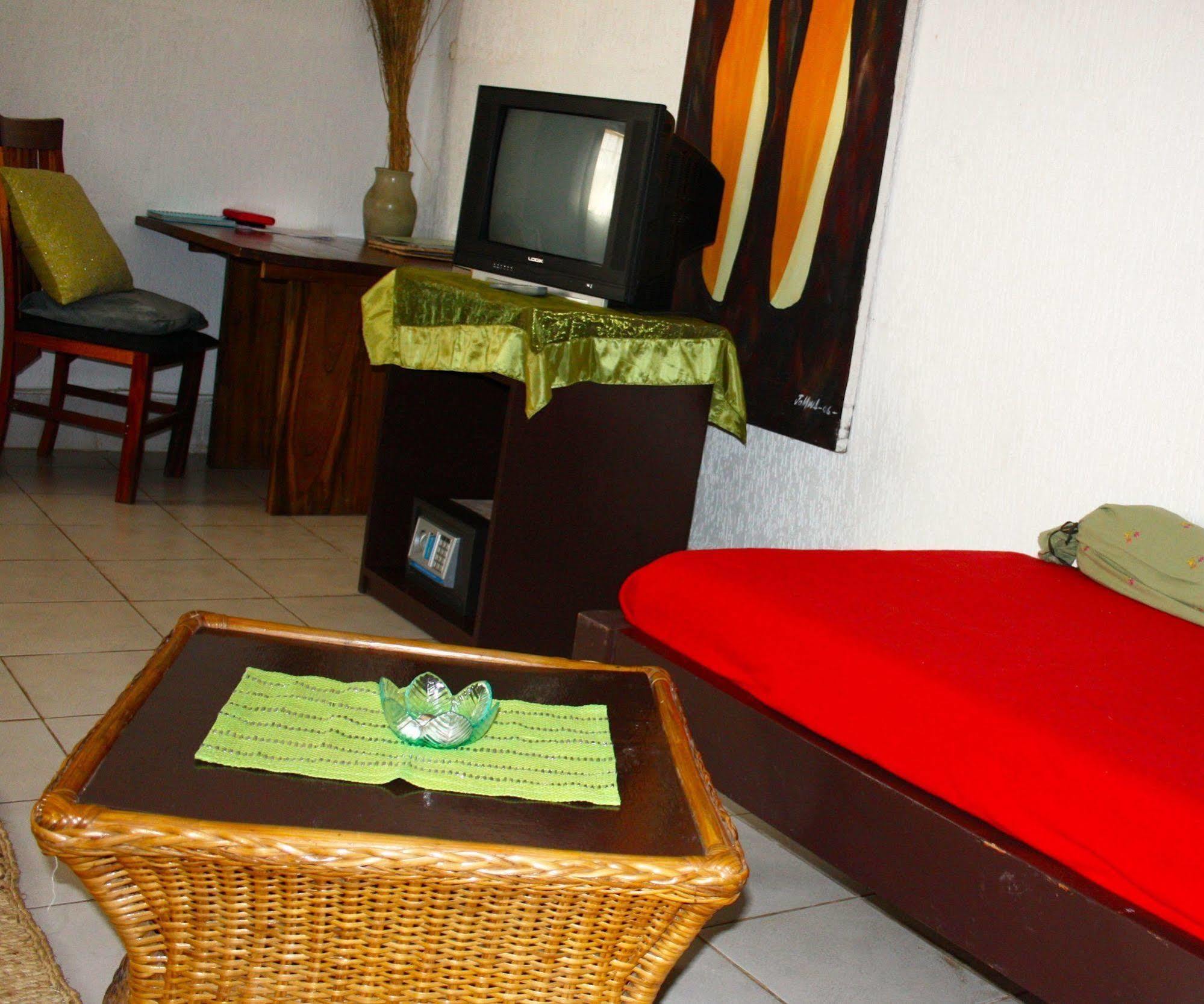 Madidi Lodge Lilongwe Exterior foto