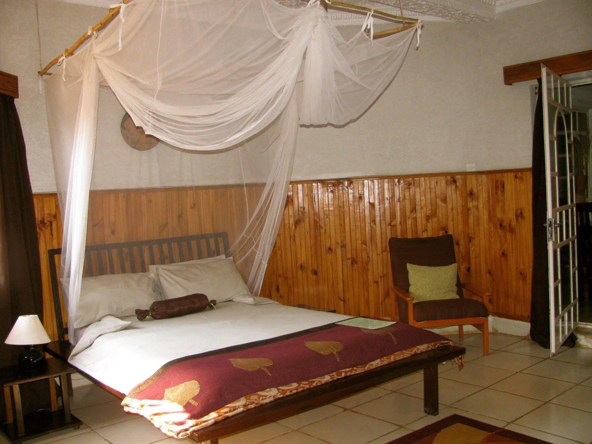 Madidi Lodge Lilongwe Exterior foto